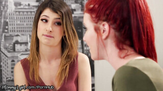 Angela Sommers és Kristen Scott lesbi szexe