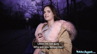 20 éves óriási mellű amatőr tini