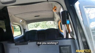 Fake Taxi - Sabien DeMonia a méretes kannás ribanc