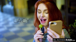 BlackedRaw - Lacy Lennon szereti a gigászi hímvesszőt