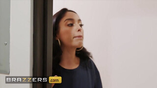 Brazzers – Vanessa Sky a óriási picsájú argentin nőci