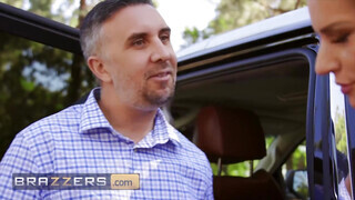 Brazzers - Rachael Cavalli keményen hátsó lyukba rakva