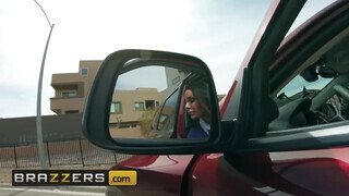 Brazzers - Kendra Lust imádja a gigászi dárdát