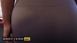 Brazzers - Lisa Ann és Nicolette Shea édeshármasban kefélnek
