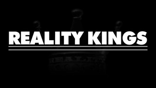 Reality Kings - Alexis Fawx fiatalabb pasassal közösül