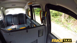Fake Taxi - Barbie Sins popsiba reszelve