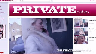 Private.com - A gigantikus mellű Elizabetha Romanova rábukik a farokra