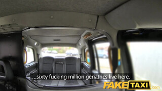 FakeTaxi nimfomániás maca kielégítése