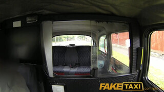 FakeTaxi - Felborotvált fejű punk lány megkefélve