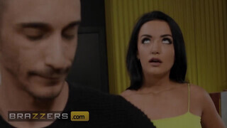 Brazzers - Zuzu Sweet-et segglyukba keféli a Barista csóka