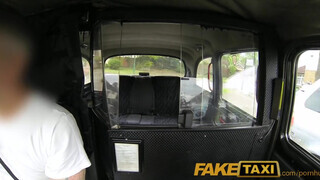 FakeTaxi - Nicola Kiss kufircol a taxissal