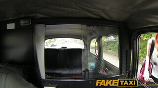 FakeTaxi - Zara DuRose segge megkúrelva