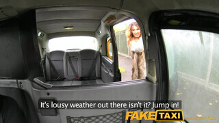 FakeTaxi - igazi aranyásó csajszika