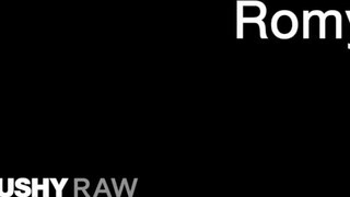TUSHYRAW - Romy Indy a kívánatos dél amerikai