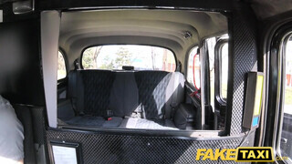 Fake Taxi  - ez a szuka csak a kőkemény rúdat kedveli