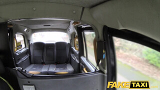 Fake Taxi - Julia de Lucia a szívdöglesztő dél amerikai diáklány
