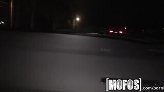 Mofos - Indigo Augustine a termetes kannás tini