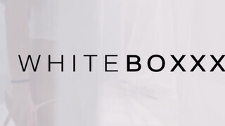 WHITEBOXXX - Jenny Wild romantikus hancúrozása