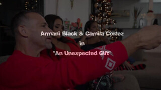 Camila Cortez és Armani Black édeshármasban basznak