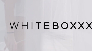 WhiteBoxxx - Sarah Kay perverz kicsike cseh pipi