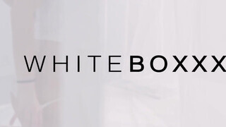 WhiteBoxxx - A szeretője előtt csinálja a bige
