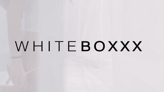 WhiteBoxxx - kettő ultra csábító leszbikus kényezteti egymást