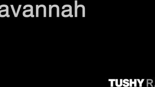 TUSHYRAW - Savannah Bond hátsójába barna hímtagot tolnak
