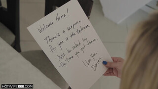 HotwifeXXX - dundi házastárs a csöcseire akarja a gecit