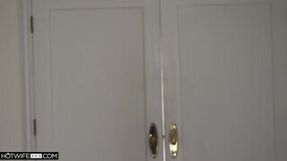 HotwifeXXX - ez a fallosz sokkal nagyobb mint a férjemé