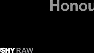 TUSHYRAW - Honour gigantikus seggébe betolják a pélót