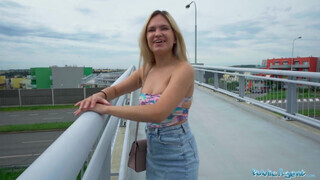 Public Agent - Irina Cage a hatalmas cicis cuki csaj