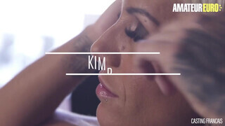 CastingFrancais - Kimberly a méretes csöcsű milf