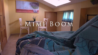 Mimi Boom hajnali kúrása
