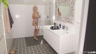 Nathaly Cherie muffja és segge is bekúrva