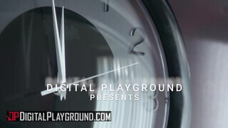 DigitalPlayground - Kira Noir a fullos félvér maca