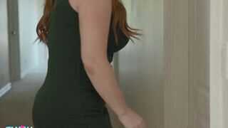 FamilyXXX - Summer Hart a szőrös suncis nevelő anya