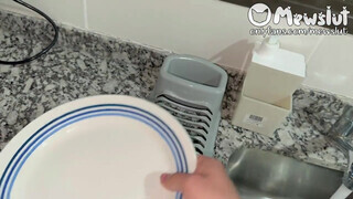 MewSlut rendesen lecumiztatva