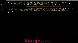 Karups - Tara Ashley tövig bekapja a cerkát