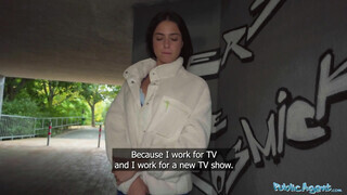 Public Agent - Charlotte Lapiedra a szexy latin pipi