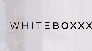 WHITEBOXXX - Chloe Lamour a termetes didkós milf