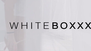 WhiteBoxxx - Nicole Love gyöngéd hancúrozása
