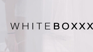 WHITEBOXXX - Candice Luca kinyalva tisztességesen