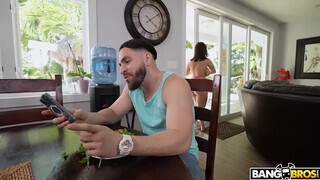 BANGBROS - Crystal Chase a nagy keblű dél amerikai szuka