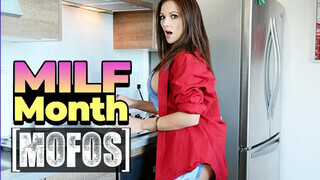 MOFOS - Mandy Flores ánusza megkúrva
