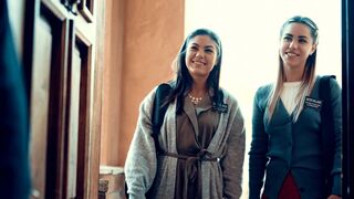 Szomorú történet vallásos, de lesbi tini lányokról