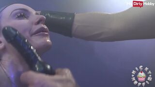 Világos Szőke amatőr tini micky muffin brutális anális dugással