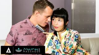 Marica Hase forró masszázsánál megtöri a gigantikus kárója ügyfelétől