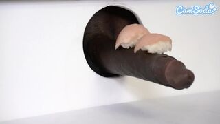 Óriási csöcsű lesbi milf-ek sushi glory hole kalandja bbc szopással és cuki ázsiai tinitel
