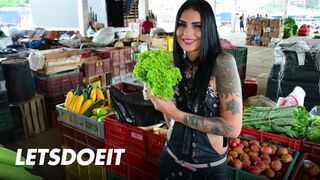 Csoki pipi melina zapata felvett mély dugásra érett puncijába - kolumbiai milf