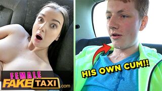 Lady Gang megőrül a óriási faszú tini pov szopásán a taxisban